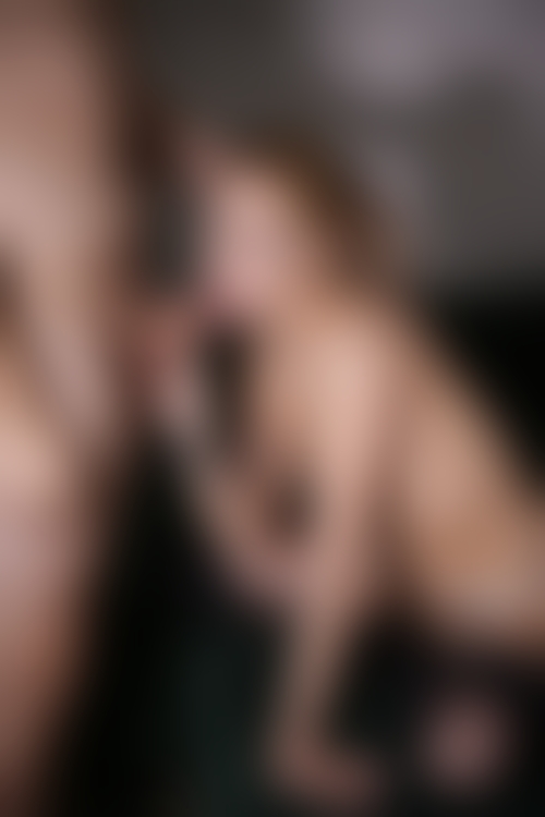 Zdjęcie 17 z galerii Profesjonalna sesja porno