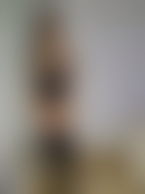 Zdjęcie 28 z galerii Czarna Dama. Latex, głębokie hot
