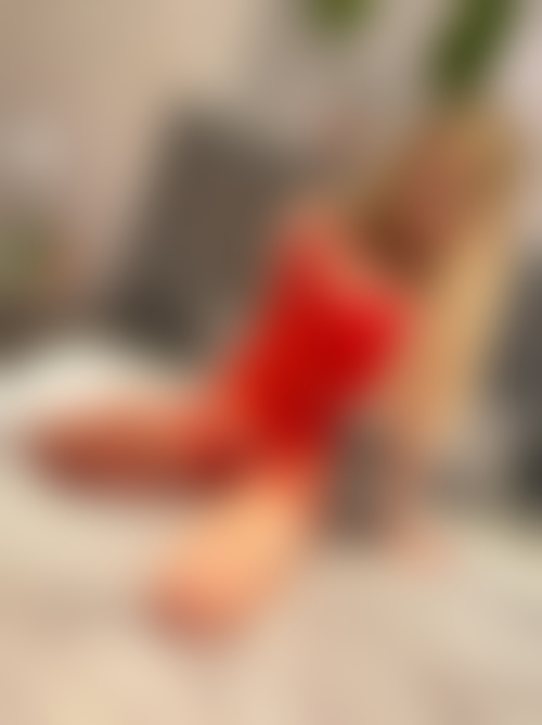 Zdjęcie 11 z galerii Nowa galeria w Hot red lingerie :)
