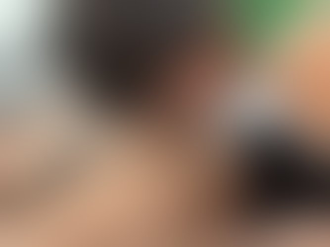 Zdjęcie 7 z galerii Przyłapana przez sąsiada obciąga mu wielkiego fiuta