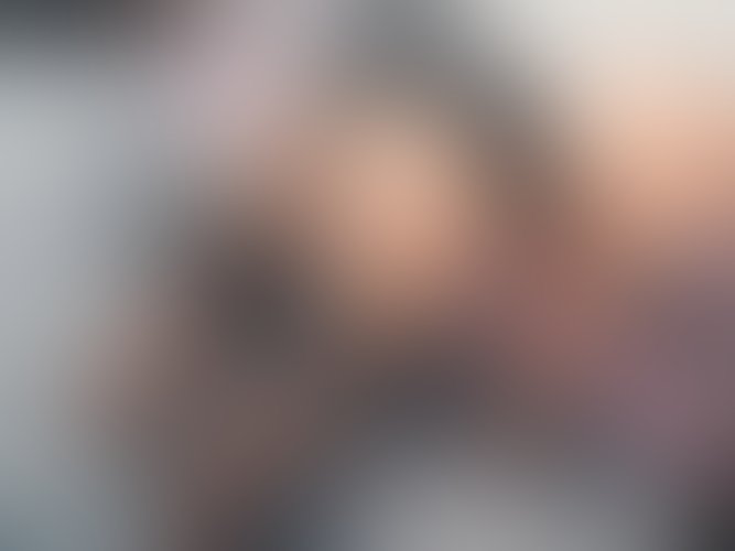 Zdjęcie 9 z galerii Figlarna uczennica w seksownych kabaretkach