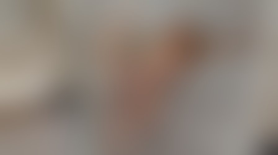 Zdjęcie 6 z galerii 19 Latek uczy sie jak myć Mamusię pod prysznicem