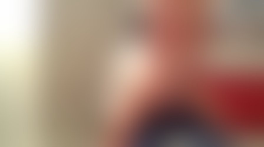 Zdjęcie 4 z galerii Listopadowy Fan ktory zgodzil sie na zabawe przed kamerą ...