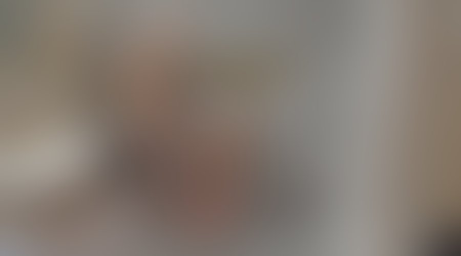 Zdjęcie 14 z galerii 19 Latek uczy sie jak myć Mamusię pod prysznicem