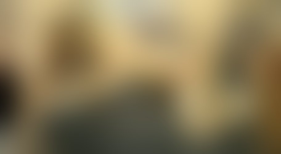 Zdjęcie 3 z galerii 3 Młodych chłopców uczy sie sexu z Dojrzałą Milf