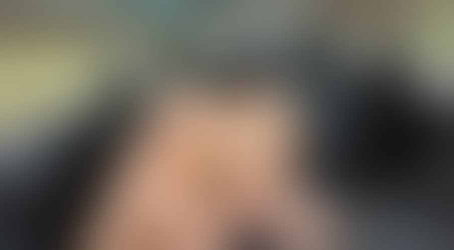 Zdjęcie 10 z galerii Pierwsza Sex randka z młodym chłopakiem w jadącej taxi