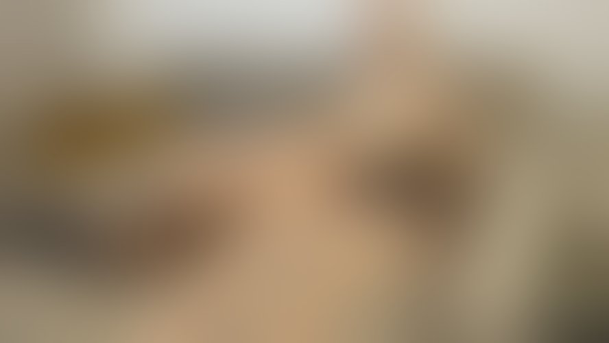 Zdjęcie 15 z galerii 19 Latek uczy sie jak myć Mamusię pod prysznicem