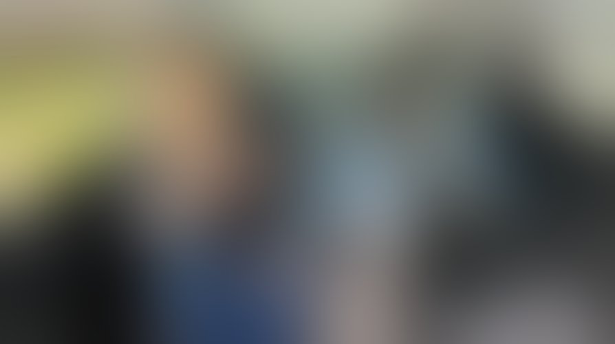 Zdjęcie 5 z galerii Pierwsza Sex randka z młodym chłopakiem w jadącej taxi