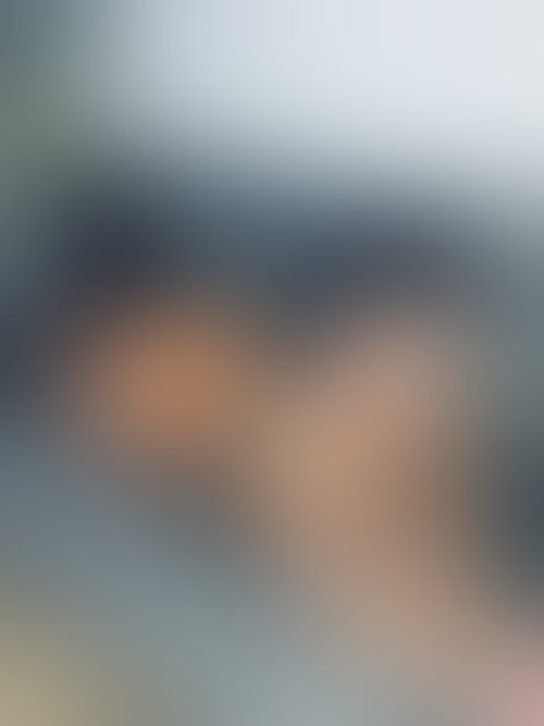 Zdjęcie 6 z galerii Dużo oliwki, bodziaki i ostry anal dużym dildo