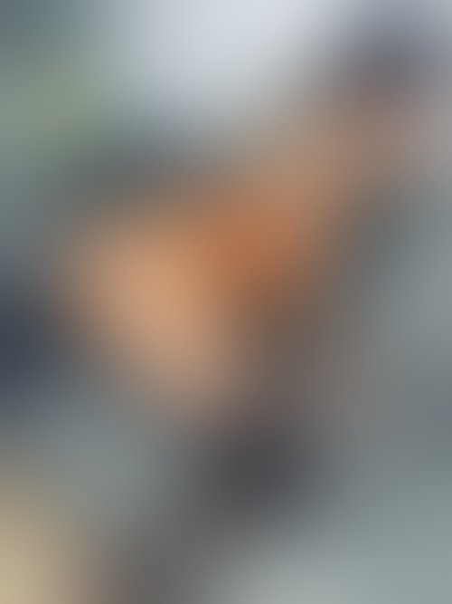 Zdjęcie 15 z galerii Dużo oliwki, bodziaki i ostry anal dużym dildo