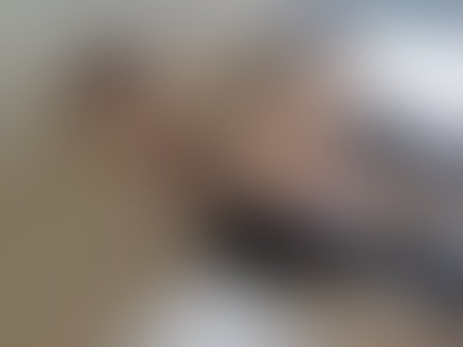 Zdjęcie 3 z galerii Związana suczka i zabawa kutaskiem sesja