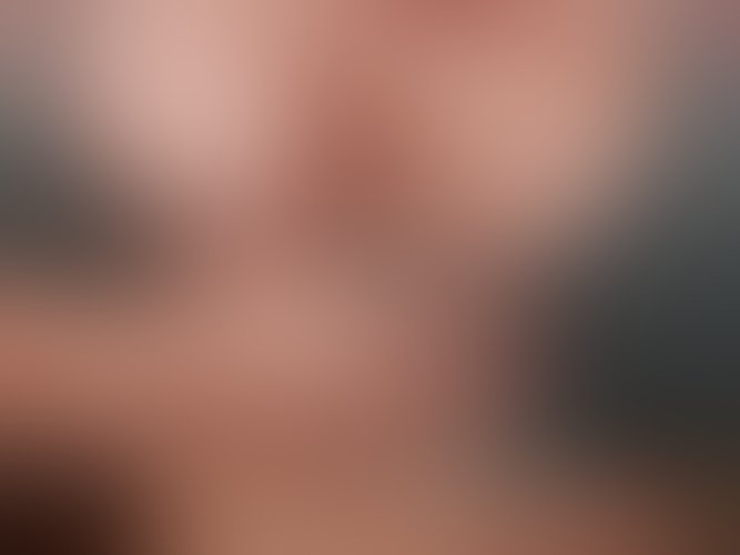 Zdjęcie 9 z galerii Zdjęcia cycuszków w różnych pozycjach w staniku i bez