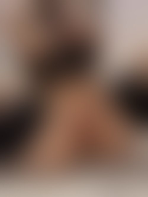 Zdjęcie 6 z galerii MIX ZABAWY. ZOOM UJEZDZANIE OBCIĄGANIE MASTURBACJE